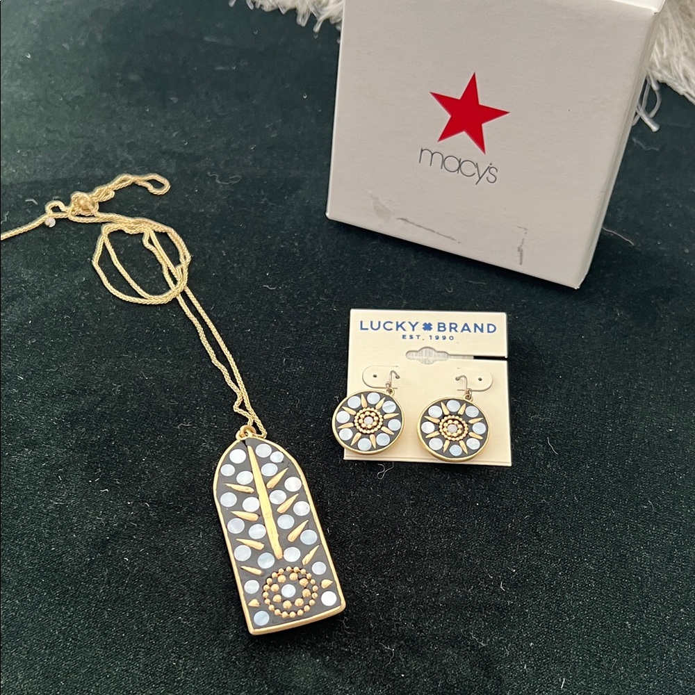 Lucky Brand Gold and White Pendant Necklace with Earrings - Picture 2 of 5